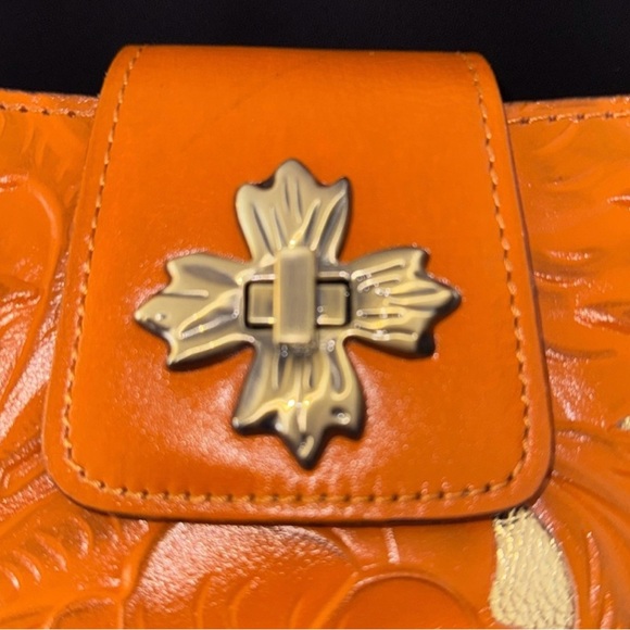 Patricia Nash Rosina Handbag,  Sun Yellow Color, Tooled Leather, EUC - Picture 4 of 11